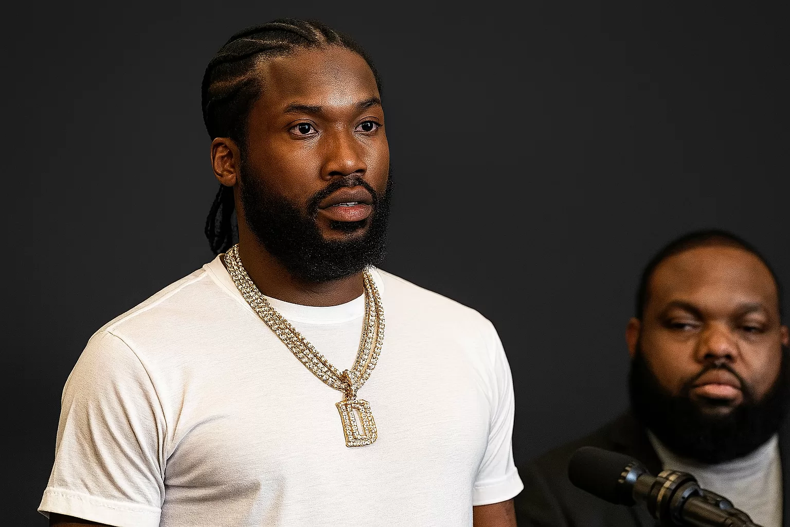 Meek Mill Breaks from Roc Nation to retain 100% Ownership