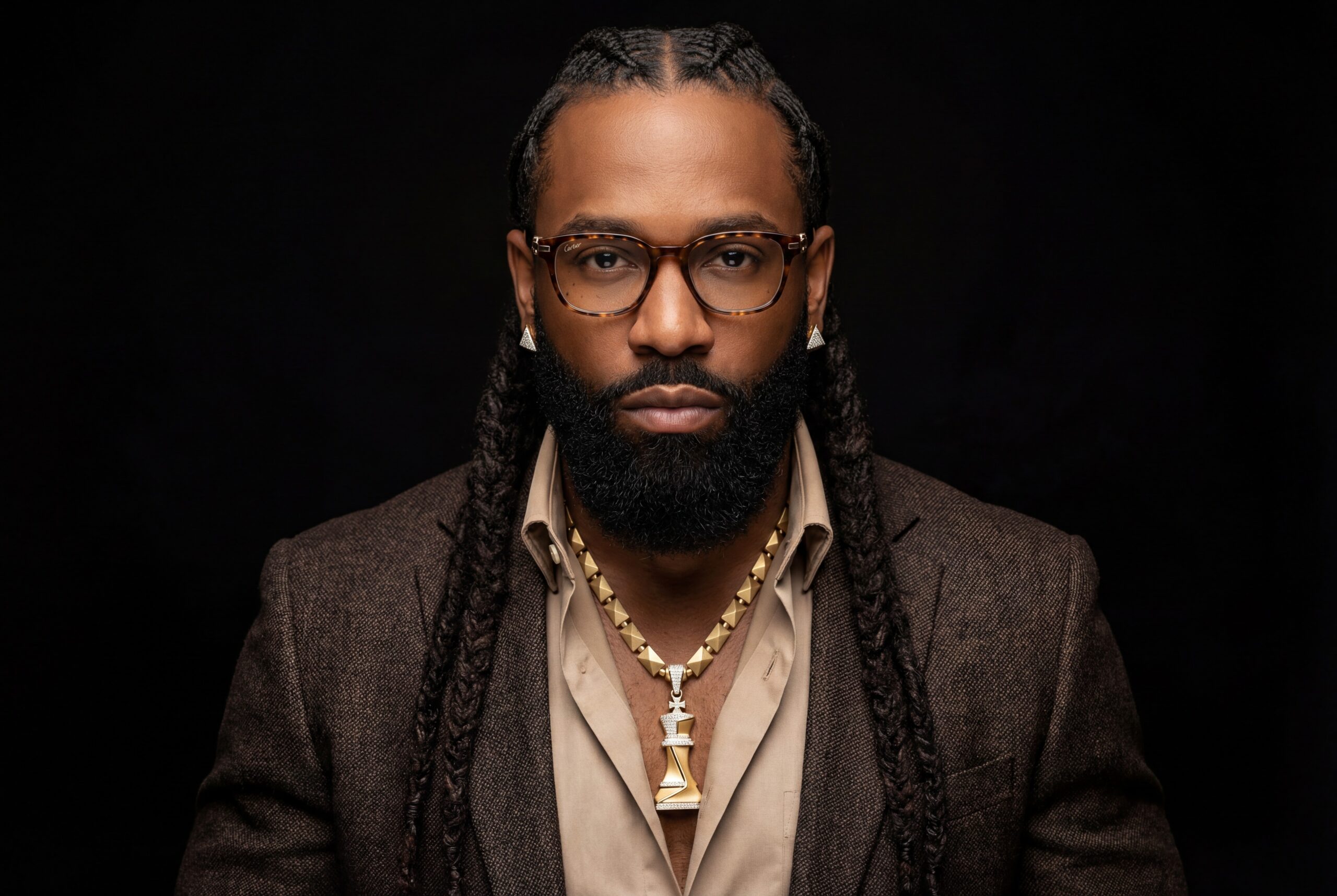 How To Start a Digital Product Business Using AI in 2026